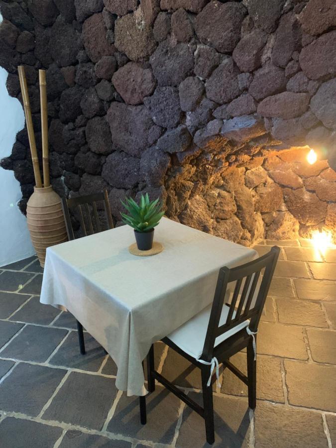La Cueva De Villa Gardel Icod De Los Vinos Exterior photo