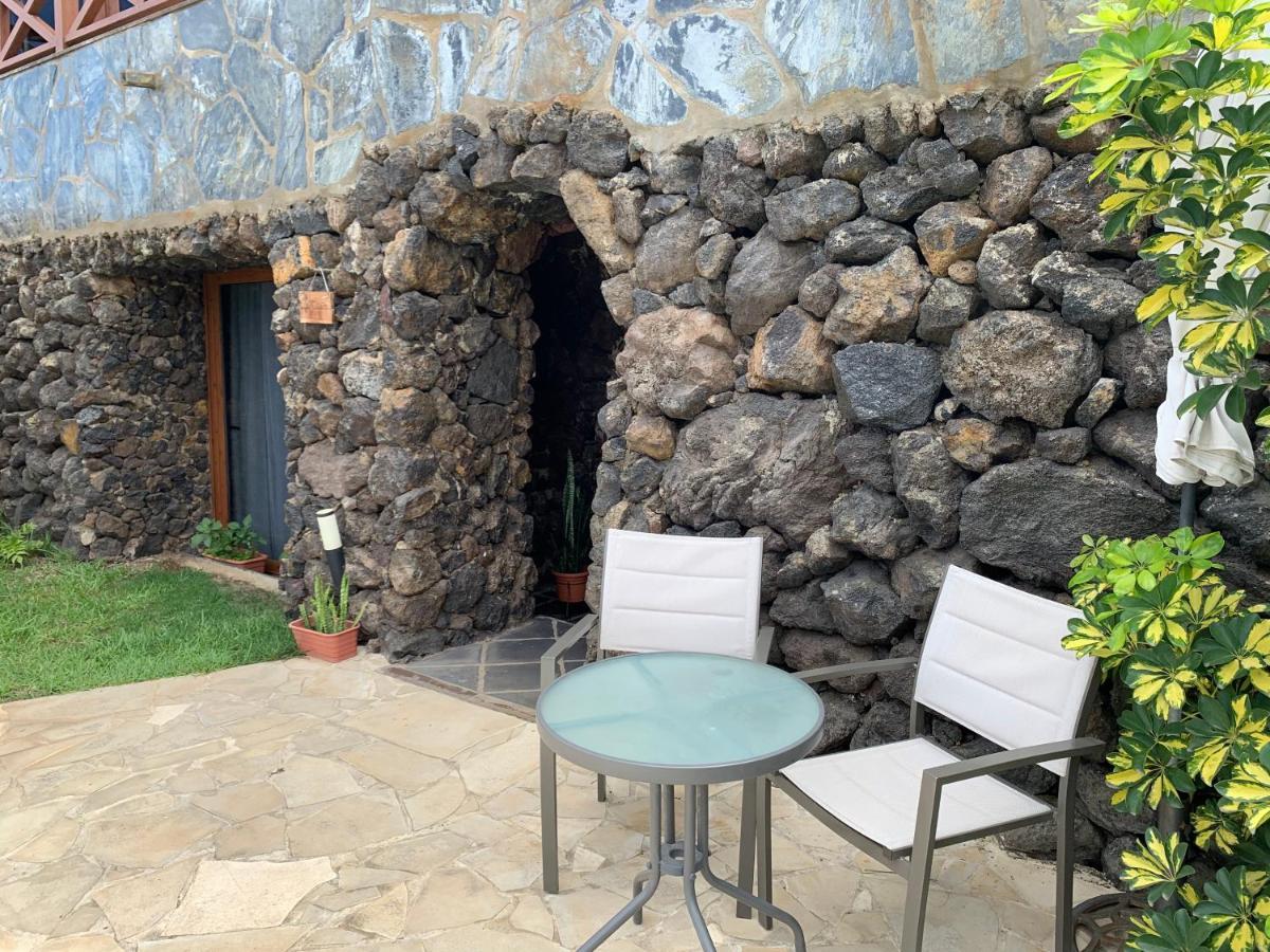 La Cueva De Villa Gardel Icod De Los Vinos Exterior photo
